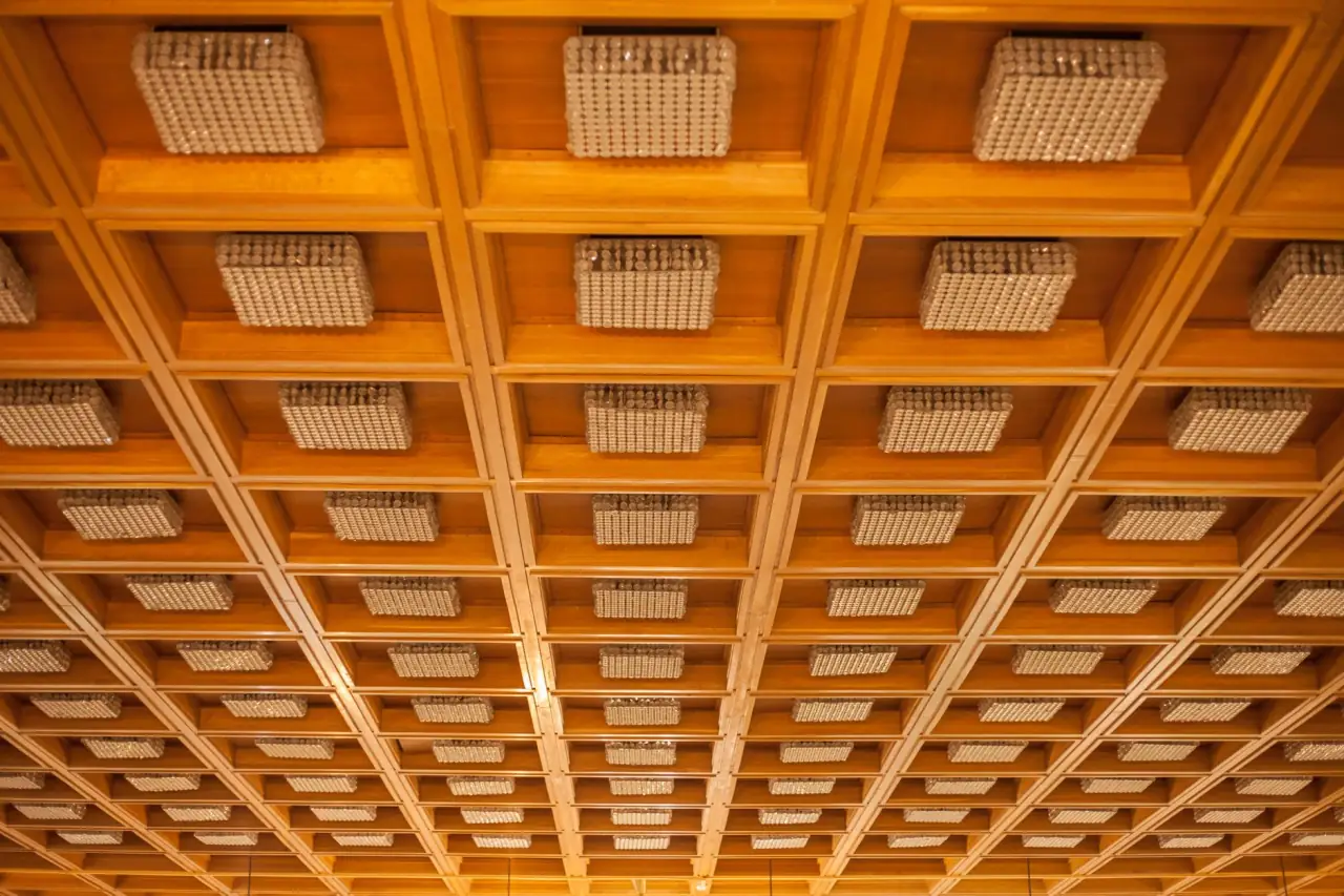 塑料制品生产工艺优化与质量管控关键环节分析